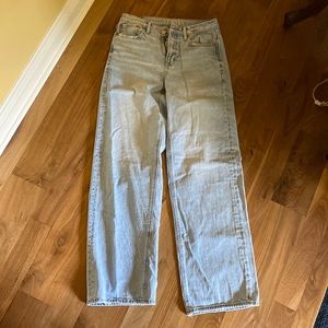 American Eagle 90s Wide Leg Jean Size 6 Long Light Blue